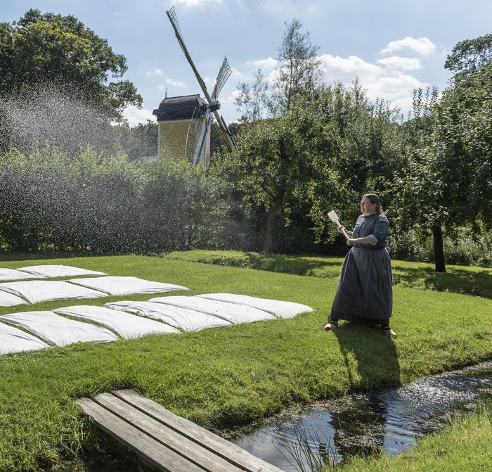 Wassen en bleken in het Openluchtmuseum